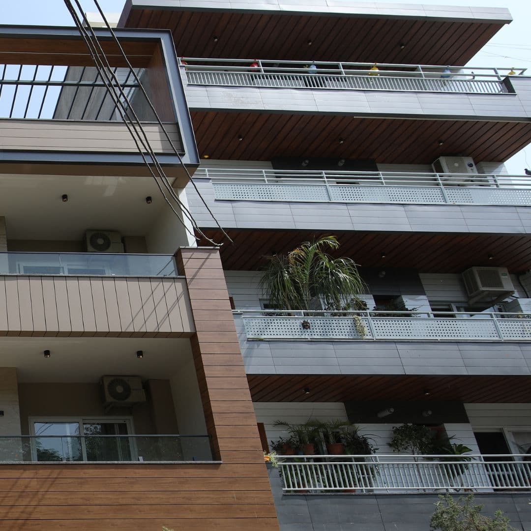 ACP Louvers at Building Soffit